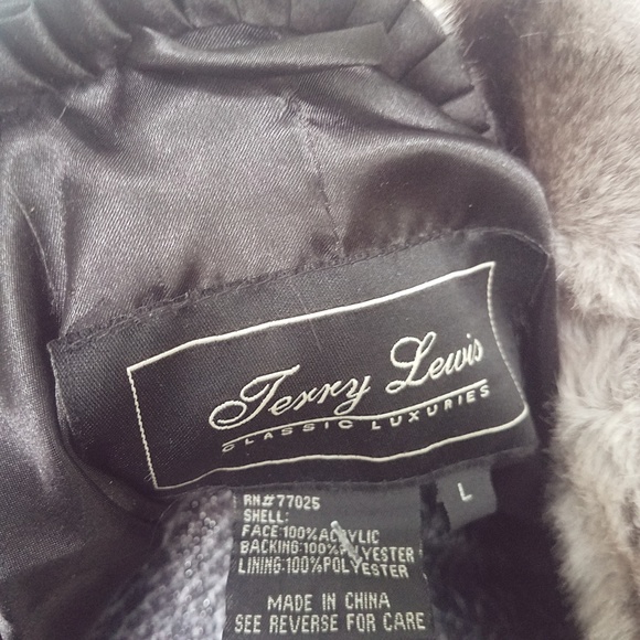 Terry Lewis Classic Luxury Faux Fur Jacket - Picture 5 of 8